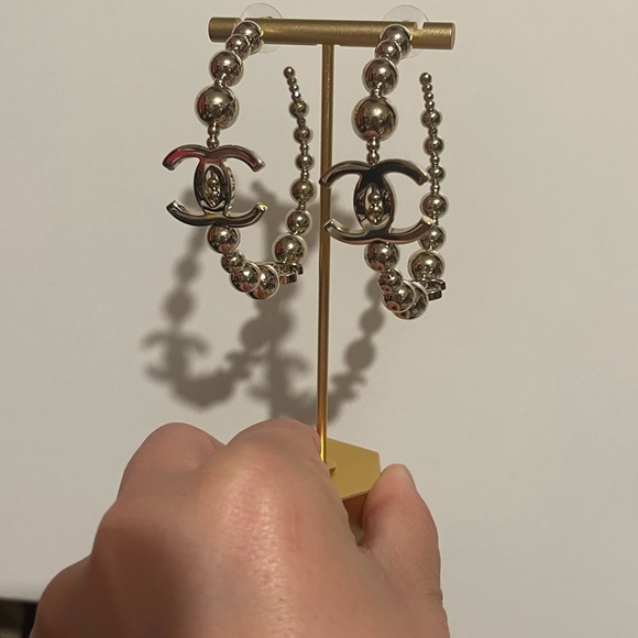 ✨Gorgeous Chanel Hoop Earrings✨ - Picture 3 of 10